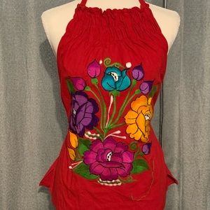 Embroidered Halter Top 🌺